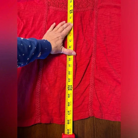 Catherine’s size 2X 22/24 plus size women’s red top - Picture 5 of 7